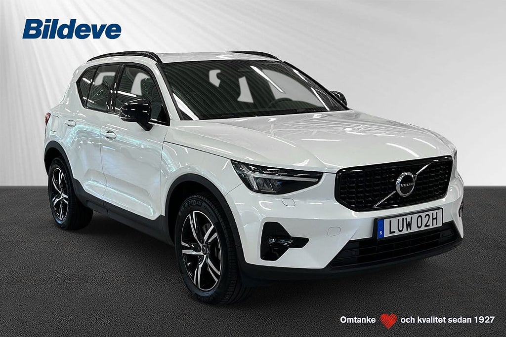 Volvo XC40 B4 FWD Bensin Plus Dark