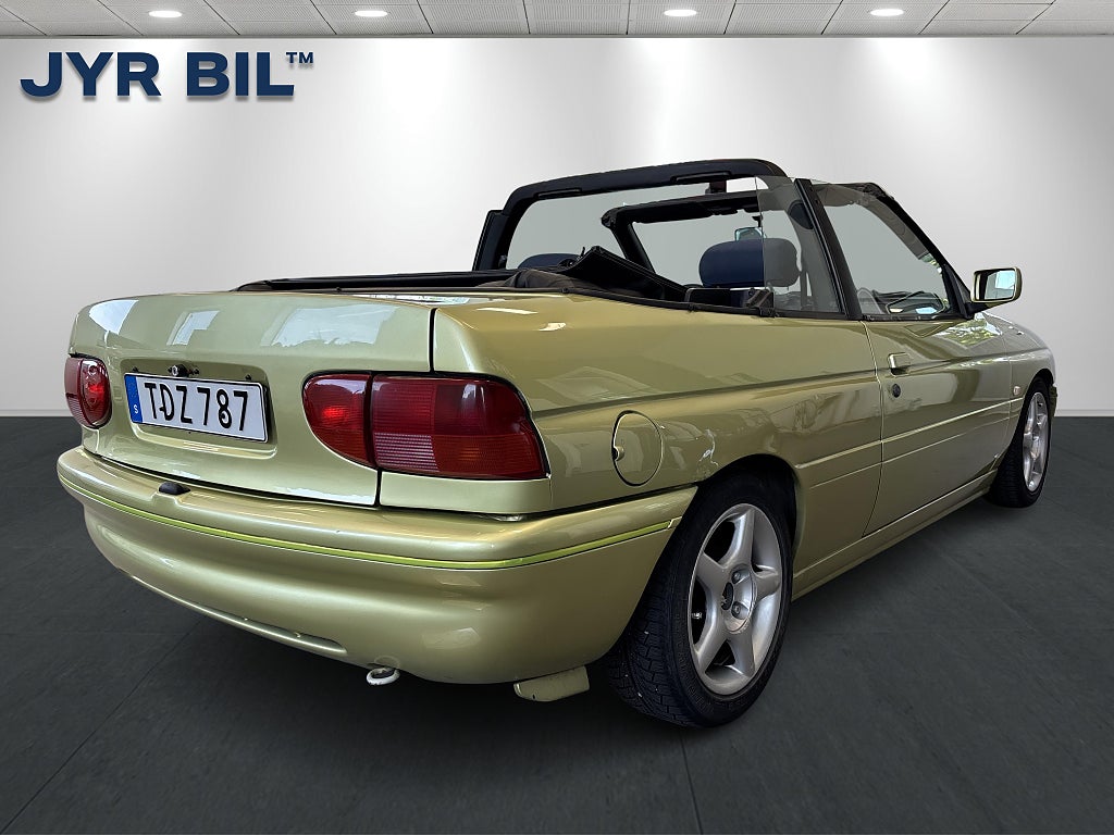 Ford Escort Cabriolet 1.6 Manual, 5-trins, 90ps, 1994