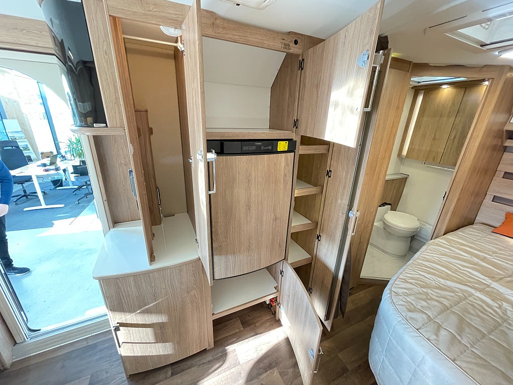 Kabe Smaragd 520 XL KS / ALDE / AC / Året runt standard / 1995kr/mån  - Kabe