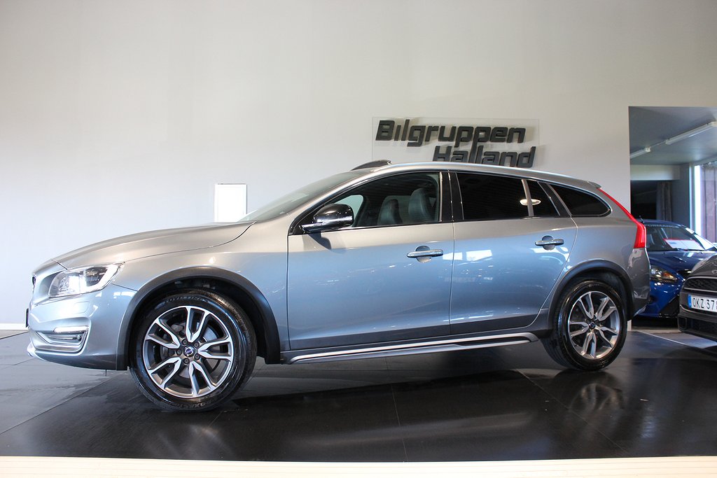 Volvo V60 Cross Country D4 AWD Summum Pro Taklucka Blis Drag