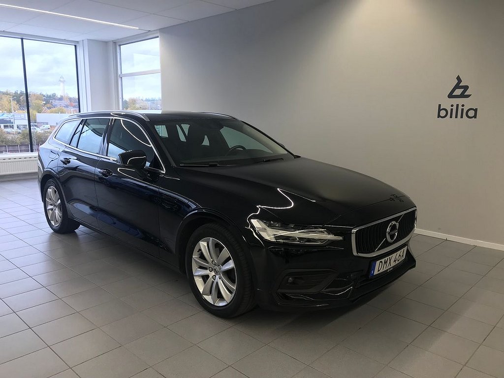 Volvo V60 D3 AWD Momentum Adv SEII Backkamera Navi