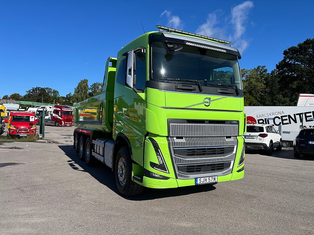 Volvo FH16 550 8x4*4 Tridem Tippbil I-See, Fullutrustad