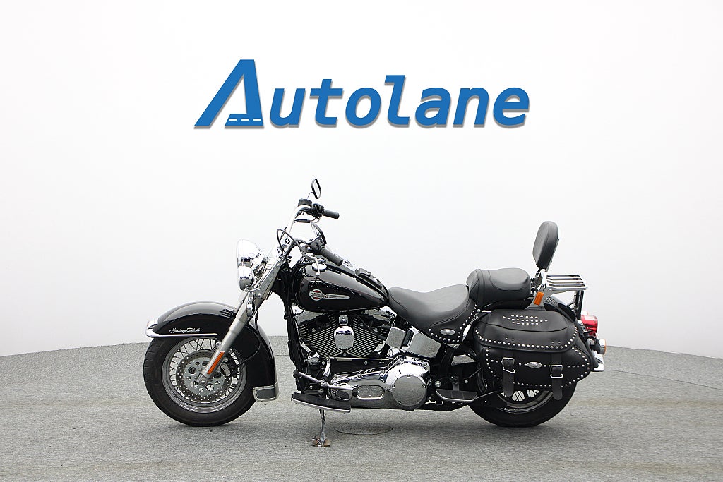 Harley-Davidson Heritage Softail Classic *Nyservad Vance & Hines