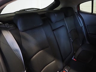 Halvkombi Mazda 3 12 av 22