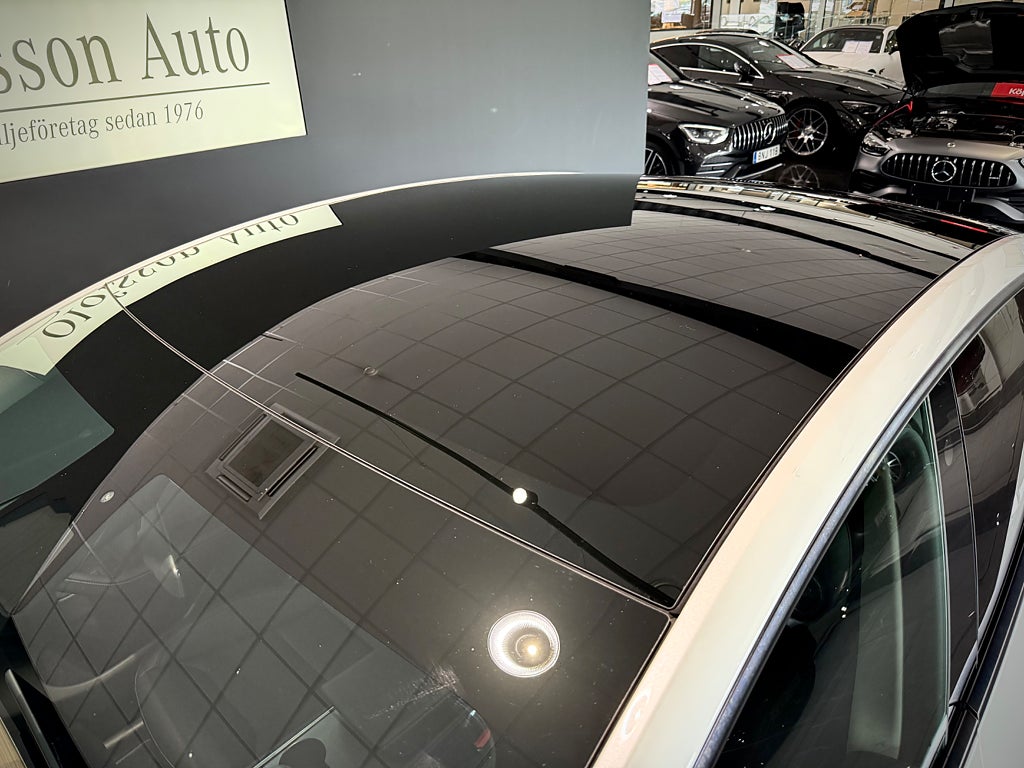 Tesla Model Y Long Range AWD Glastak 514hk - bild 7