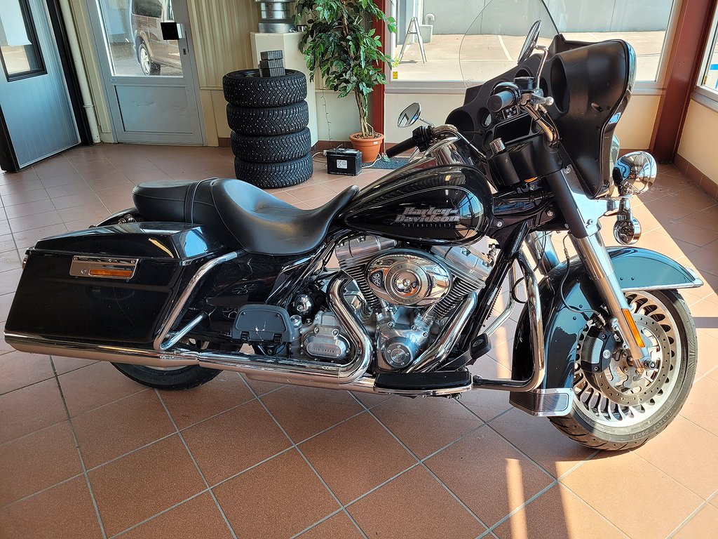 Harley-Davidson Electra Glide FLHT Fin & Låga Mil