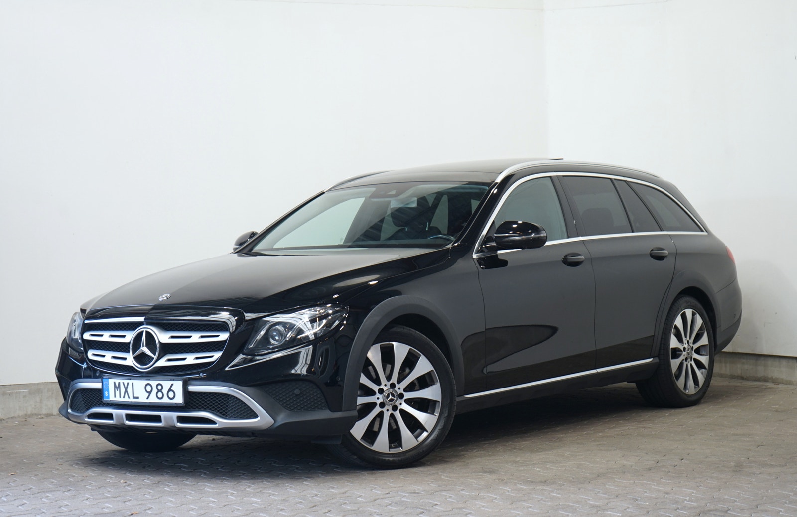 Mercedes-Benz E 220 d 4M All-Terrain 9G-T Widescreen Panorama 194hk 2018 - miniatyr 2