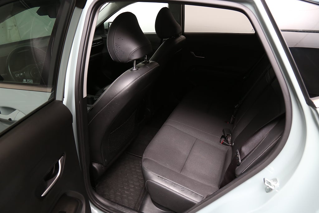 Hyundai Kona 1,0 T-GDi 120hk 7DCT Essential 2024