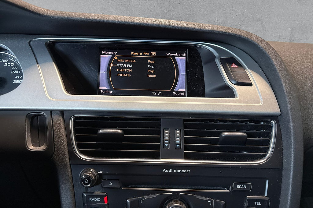 Audi A4 Avant 2.0 TDI Välservad Dragkrok