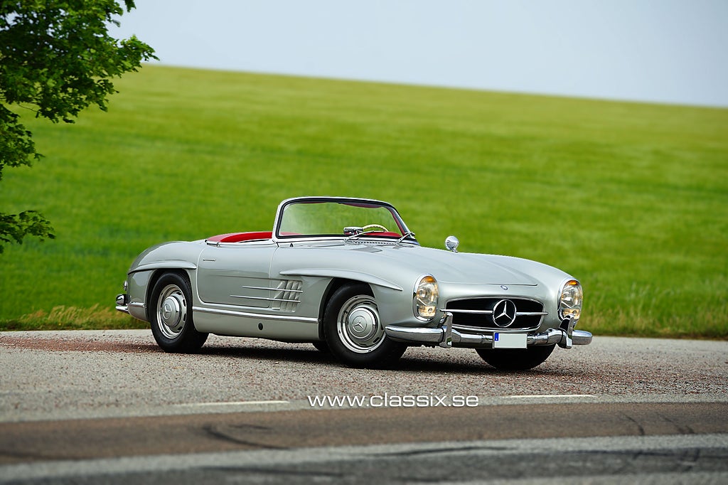 Mercedes-Benz W198 300SL Roadster