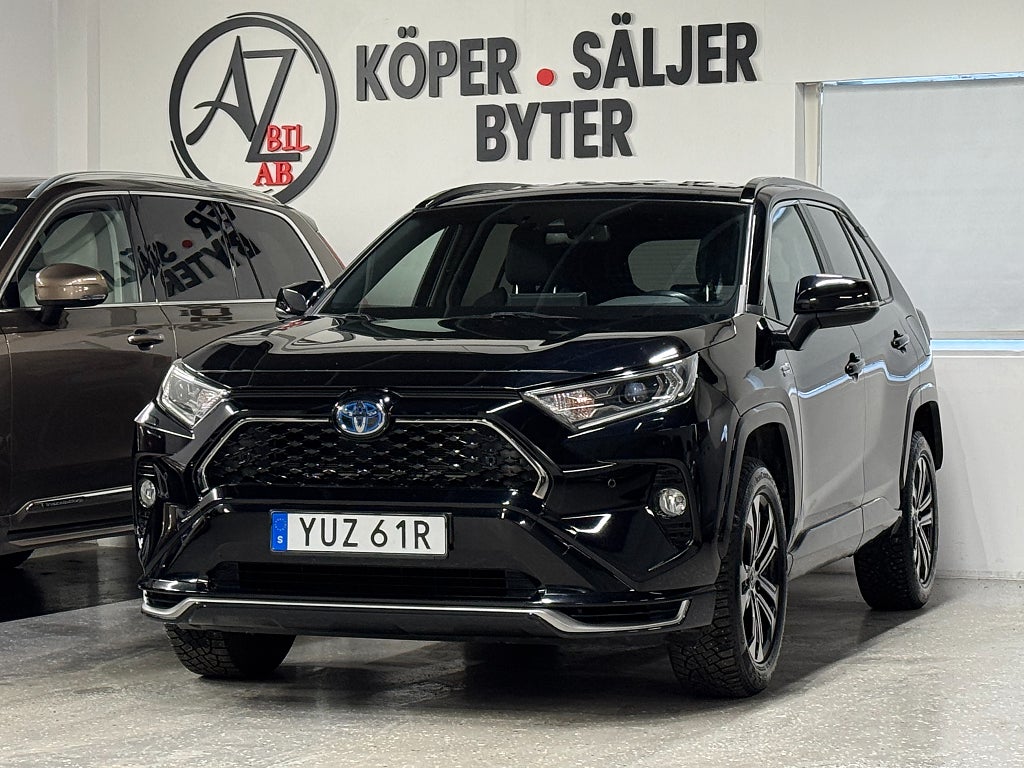Toyota RAV4 Plug-in Hybrid E-CVT Active GPS KAMERA moms avdrag