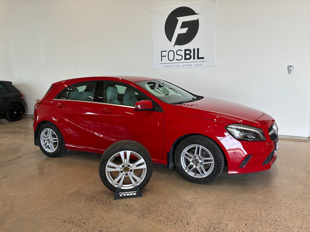 Mercedes-Benz A *RÄNTEKAMPANJ 3.45%* 180 7G-DCT Urban Line B-kam SoV