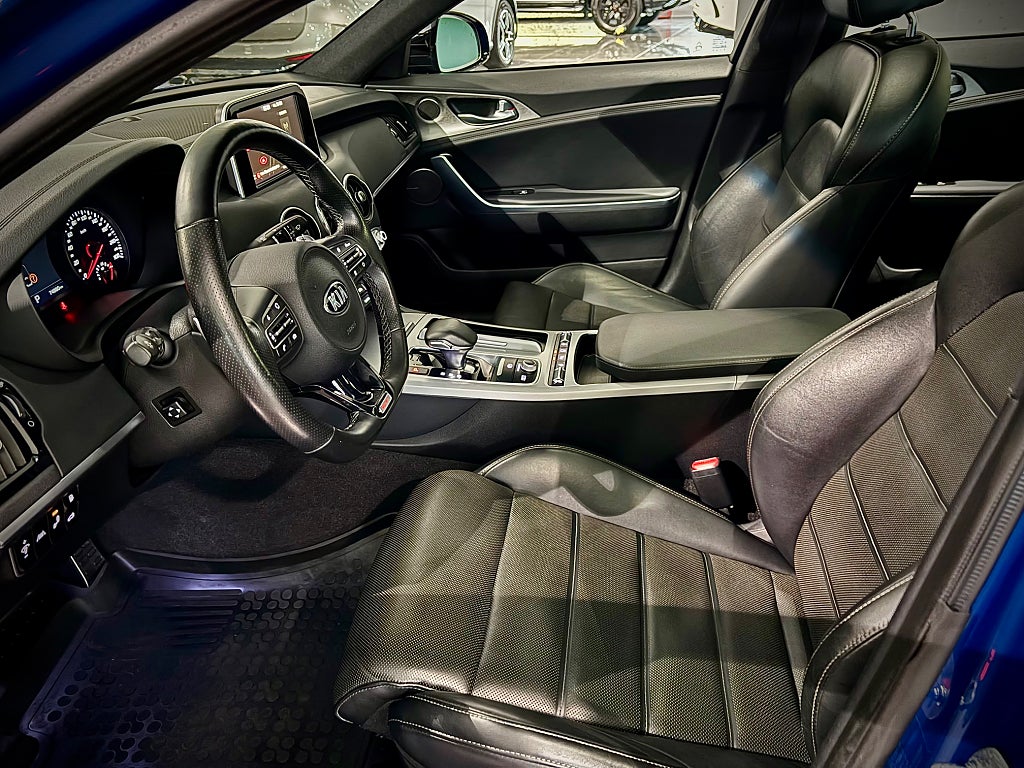 Kia Stinger GT AWD 3.3 V6 T-GDI AWD Euro 5 - bild 4