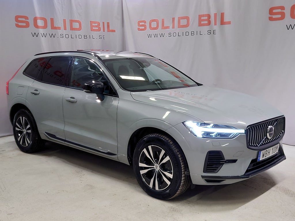Volvo XC60 Recharge T6 AWD Core Panorama Drag 