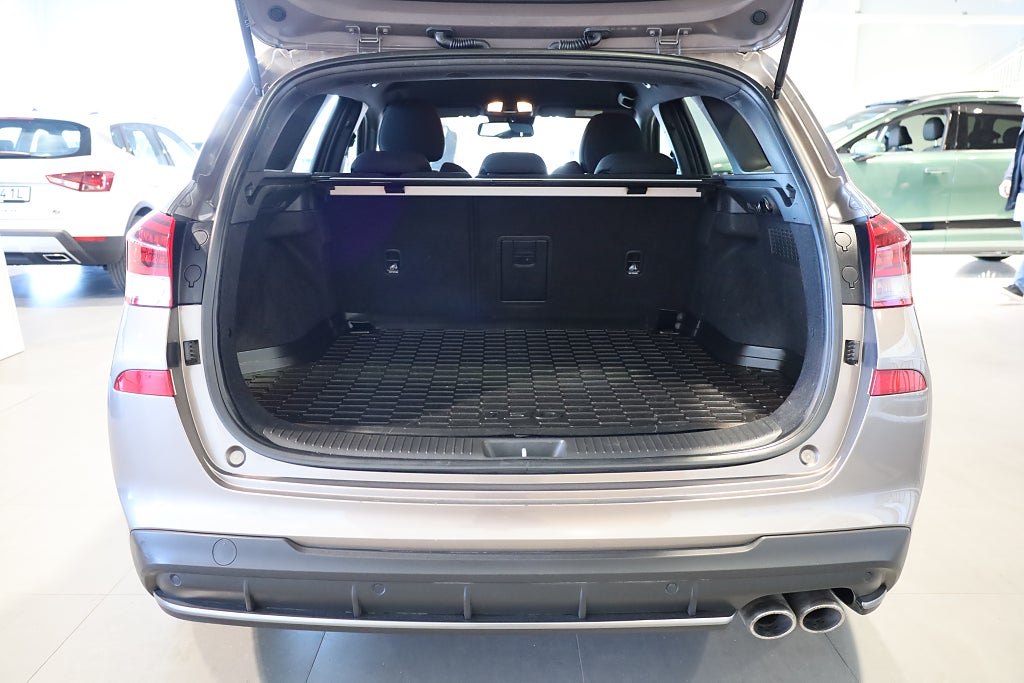 Hyundai i30 Kombi 1.5 T-GDI 160HK DCT N-Line Kamera CarPlay
