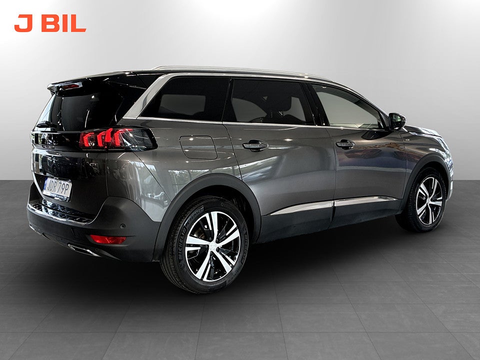 Bild på Peugeot 5008 GT 1.2 PT 130hk Aut 7-SITS B-KAMERA CARPLAY