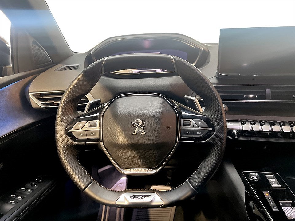 Bild på Peugeot 3008 GT 1.2 PT 130hk Aut - B-KAMERA, 1 ÄGARE