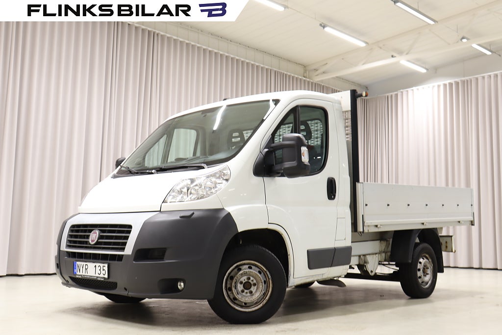 Fiat Ducato 2.3 148HK Flak Drag Webasto EnÄgare Momsbil