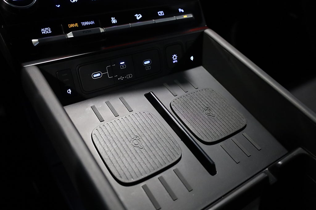 Hyundai Santa Fe PHEV Calligraphy 4WD Navi 360° Head-up Leasbar Läder 2025