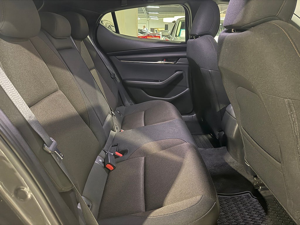 Mazda 3 2.0 M Hybrid 122hk Tech |Bose|HUD|Kamera| 2019