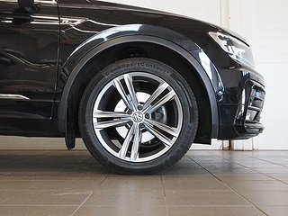 SUV Volkswagen Tiguan 7 av 21