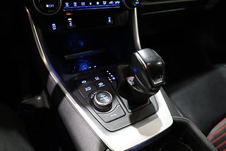 SUV Toyota RAV4 16 av 22