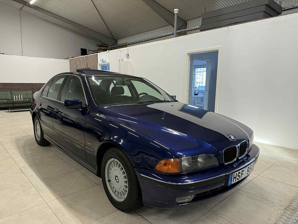 BMW 523 i OBS * 1 - ÄGARE Taklucka PDC 12.653 Mil *