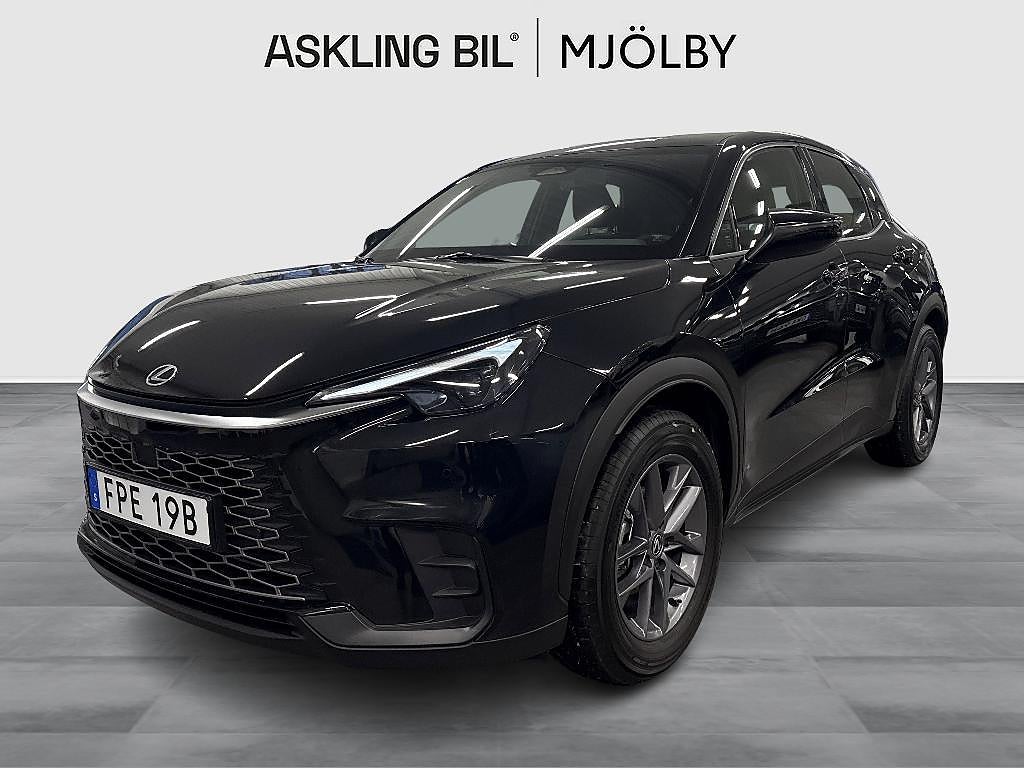 Lexus LBX 1.5 Hybrid 136hk Vinterhjul Moms
