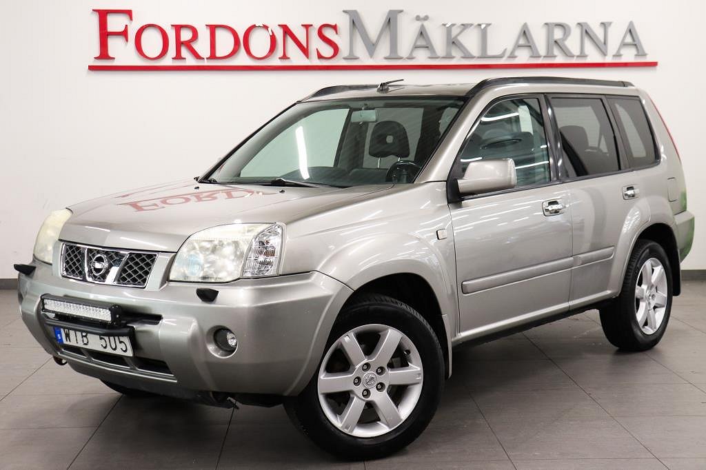 Nissan X-Trail 2.5 4x4 AUTOMAT 165HK DRAG PANORAMA SKINN