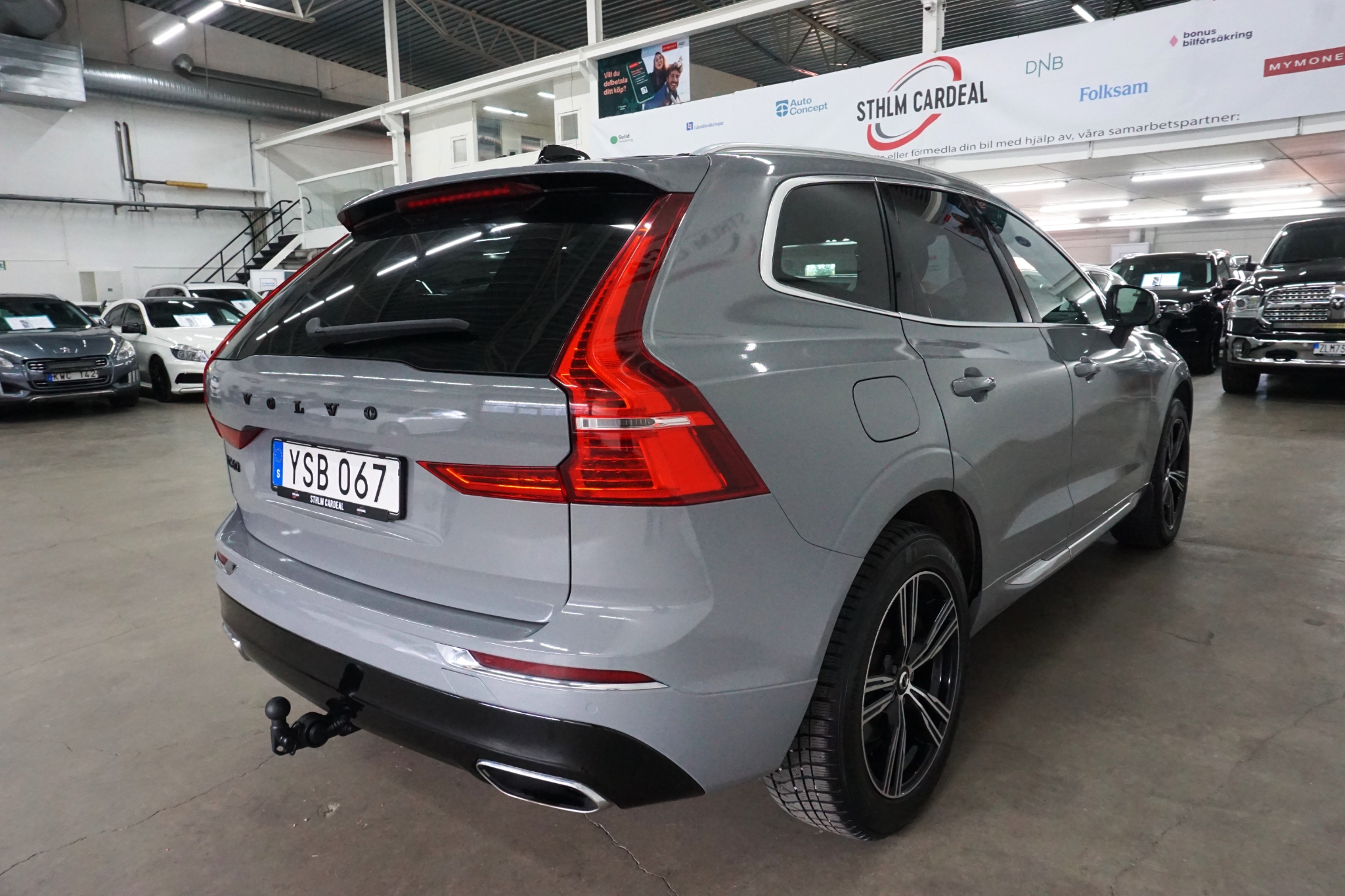 Volvo XC60 2018, photo 4/57