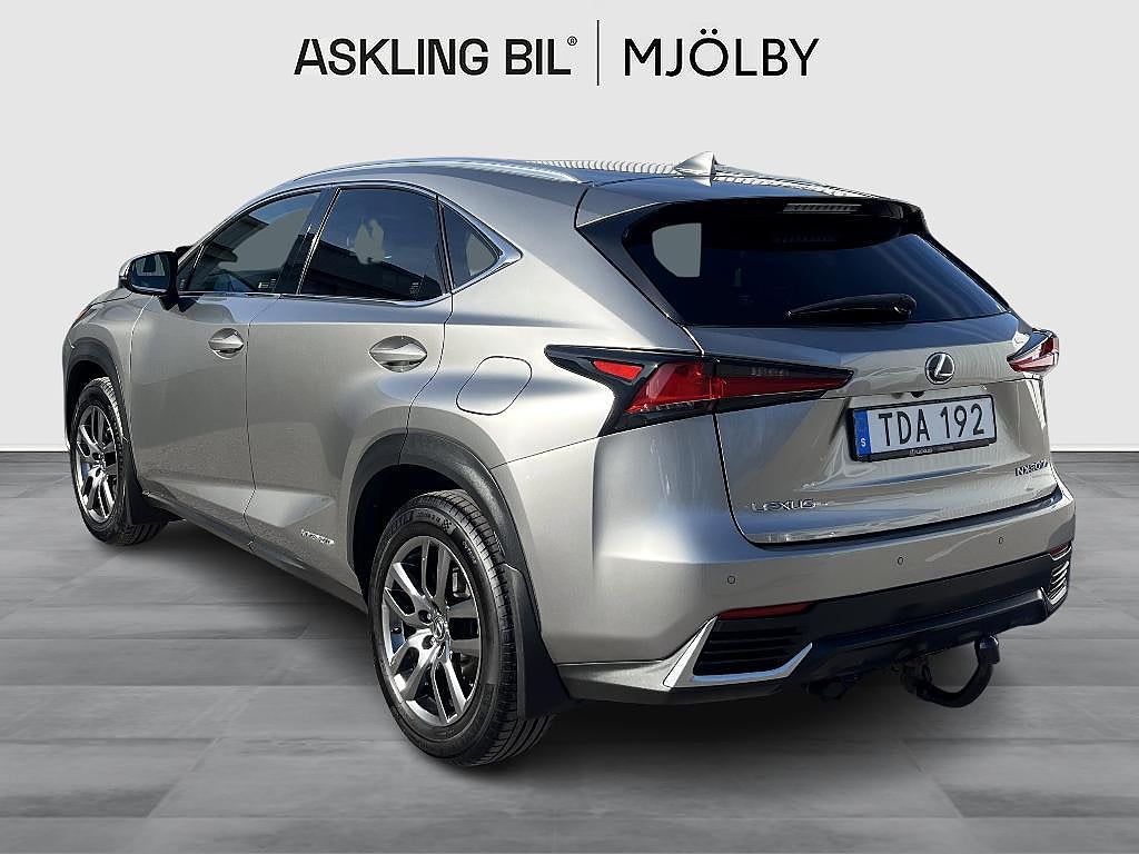 Lexus NX 2018 - miniatyr 2