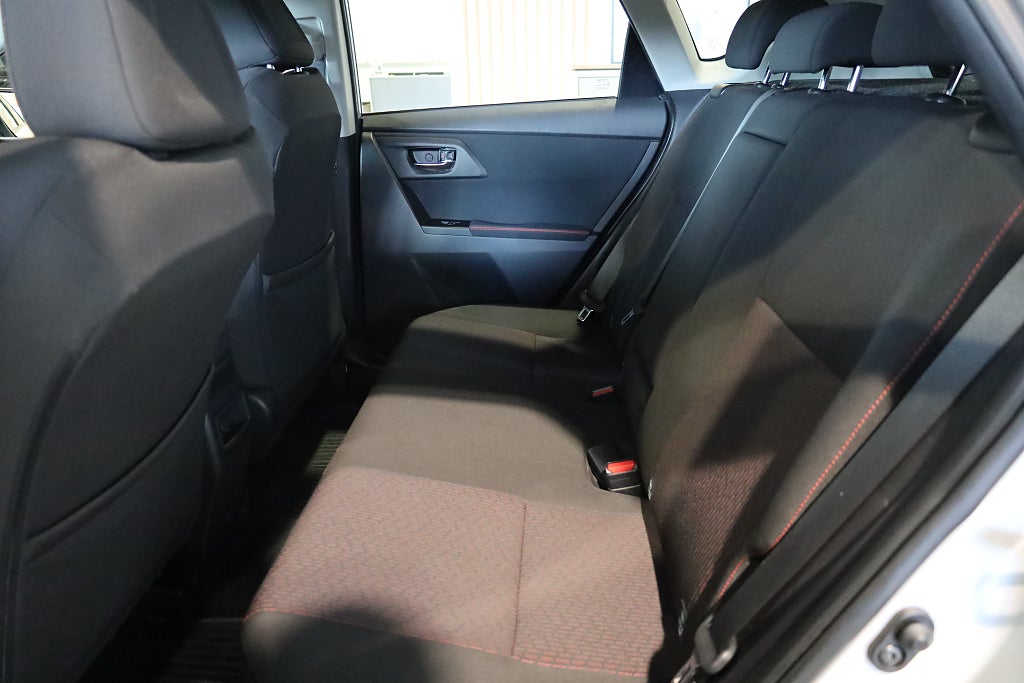 Toyota Auris 1.6 Valvematic Style Kamera Blåtand 2013