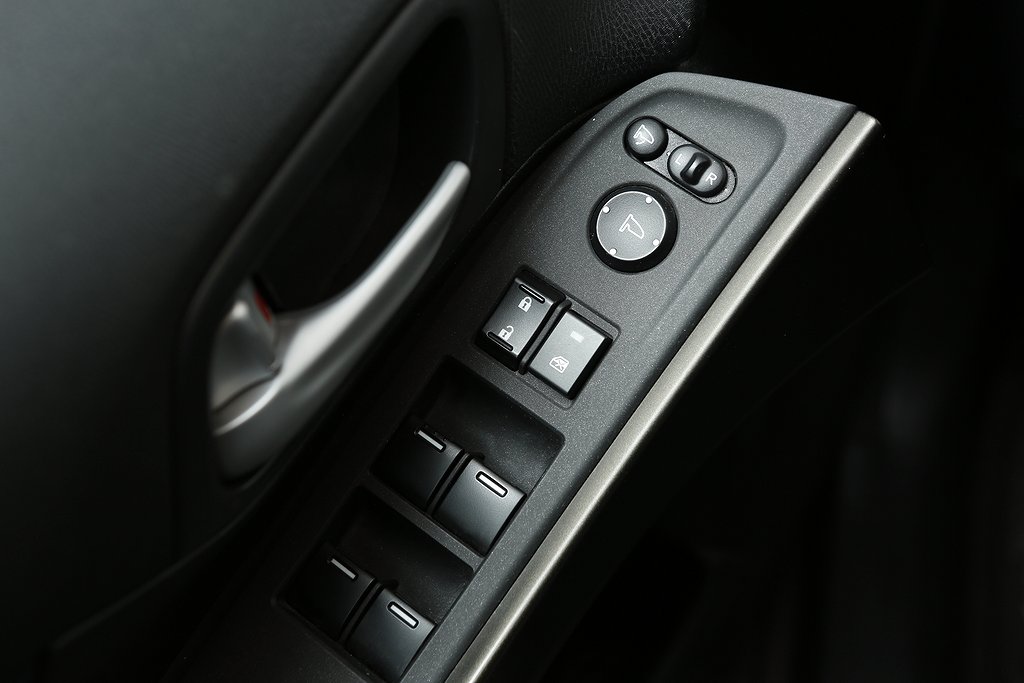 Honda Civic 1,6 i-DTEC 120hk Lifestyle 5D P-sensor Dragkrok 2013