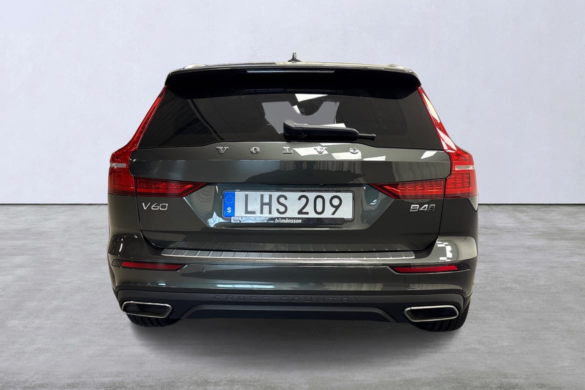 Volvo V60 Cross Country 2021, kuva 5/10