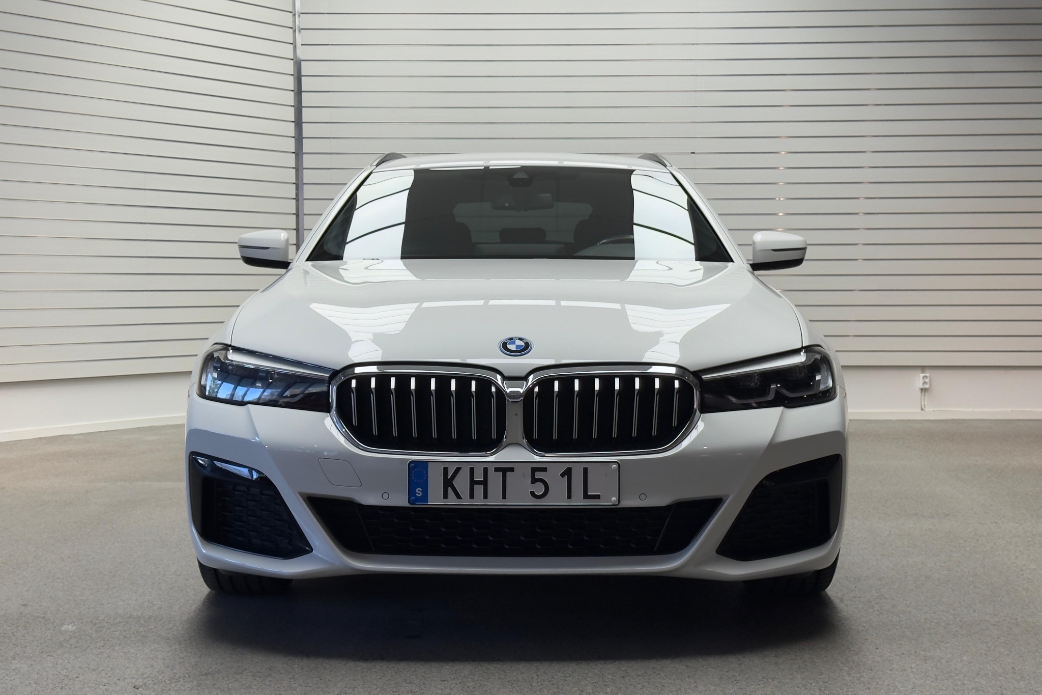 BMW 530e xDrive Touring 292hk M Sport|Drag|Komfortstolar 2023 - miniatyr 32