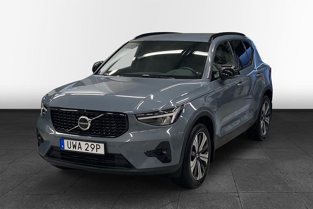 Volvo XC40 Recharge T4 Plus Dark