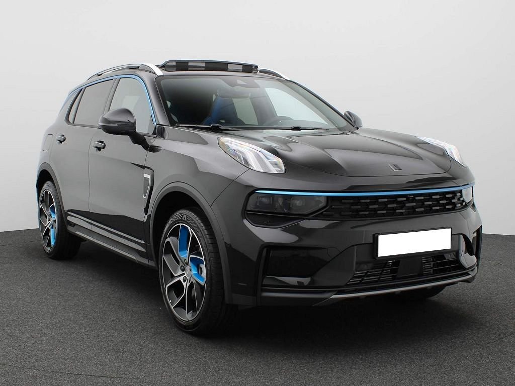 Lynk & Co 01 PHEV /DRAGKROK /SVART INNERTAK /360º /V-HJUL