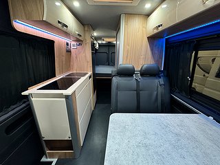 Husbil-halvintegrerad MAN Mercus 650 177HK 4x4 AUT  5 av 23