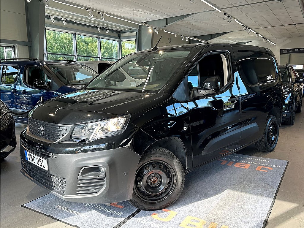 Bild på Peugeot Partner PRO BlueHDi 130hk Aut L1 - DEMO