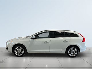 Volvo V60 D2 Momentum Drag Farthållare Psens BT ISOFIX S&V-hjul