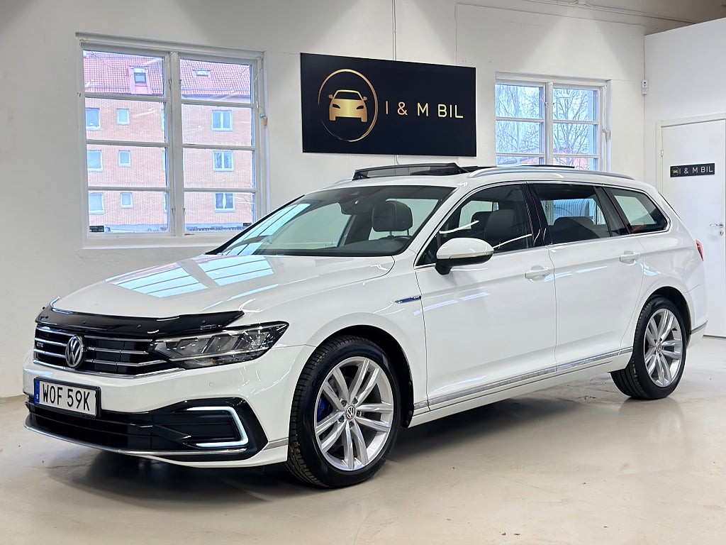 Volkswagen Passat Sportscombi GTE 1.4 TSI/Nybes/Drag/PANO/1 Ägare/ 