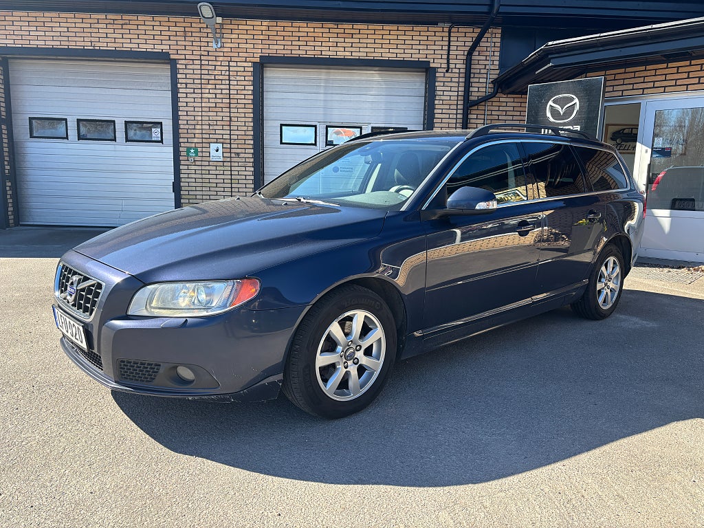 Volvo V70 D3 Geartronic 163hk Momentum | Dragkrok | V-Hjul 