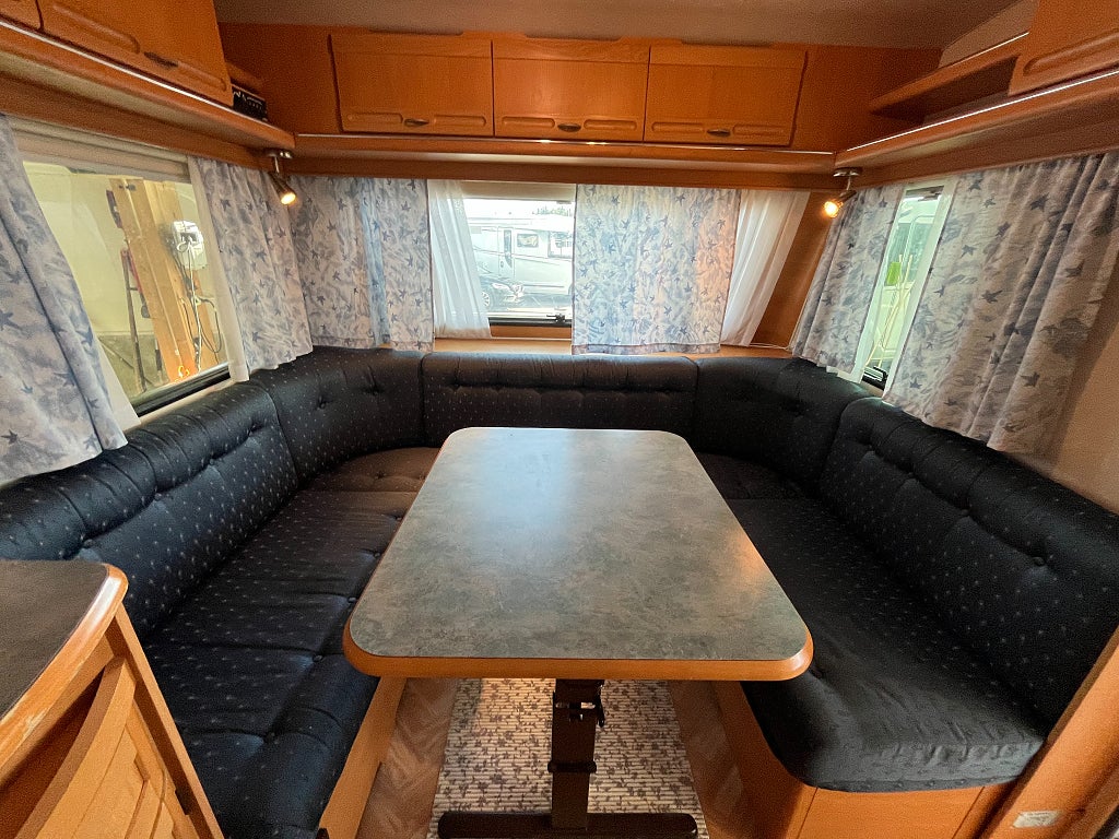 Adria Unica 502 UP / Köp nu – hämta till våren! - Adria