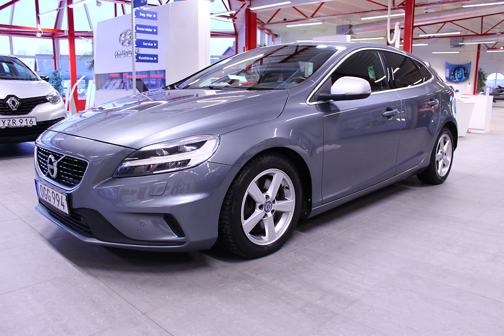 Volvo V40 T5 Geartronic R-Design, HK Ljud, Drag och Värmare