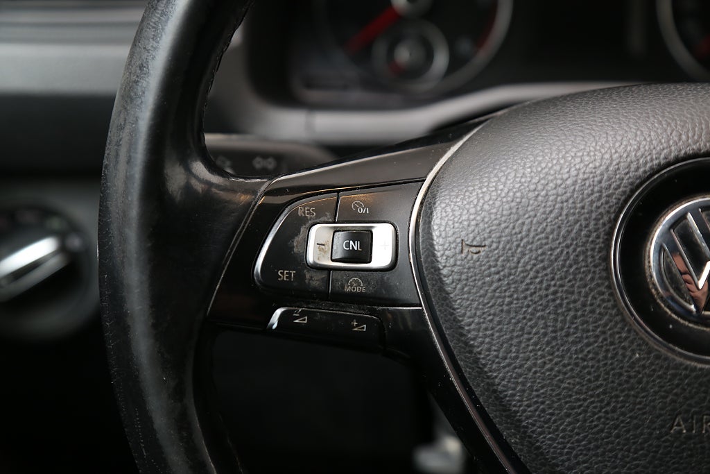 Volkswagen Caddy Maxi Van 2,0 TDI 4Motion 122hk Skåp Värmare Drag Ny Kamrem 2017