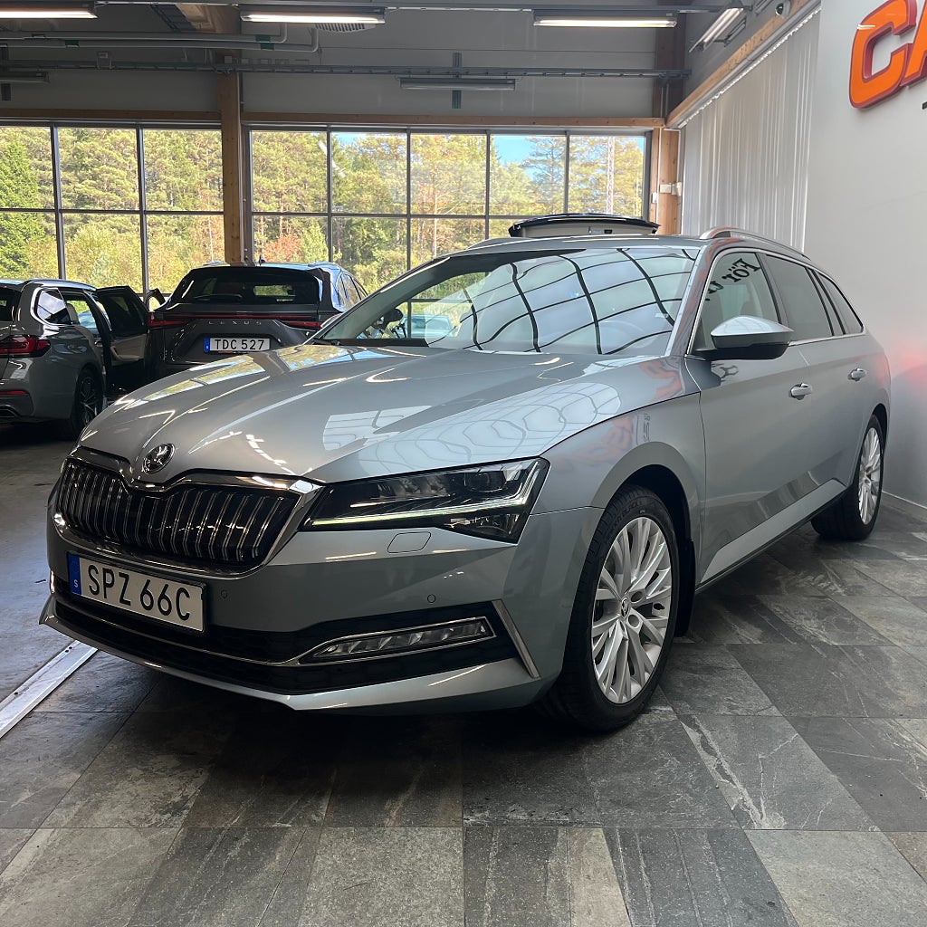 Skoda Superb iV 1.4 TSI 218hk Style Business Adventure Canton Carpla
