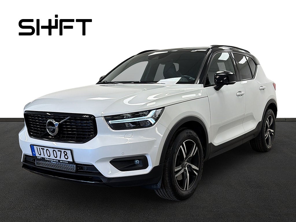 Volvo XC40 D4 AWD R-Design Skinn Drag 360° Nav CarPlay Ledramp 