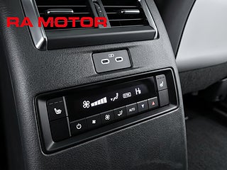 SUV Mazda CX-80 15 av 22
