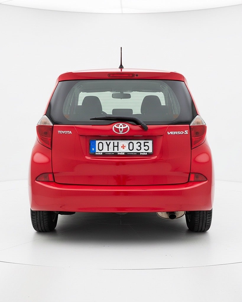 Toyota Verso-S 1.33 Dual VVT-i Multidrive S Euro 5