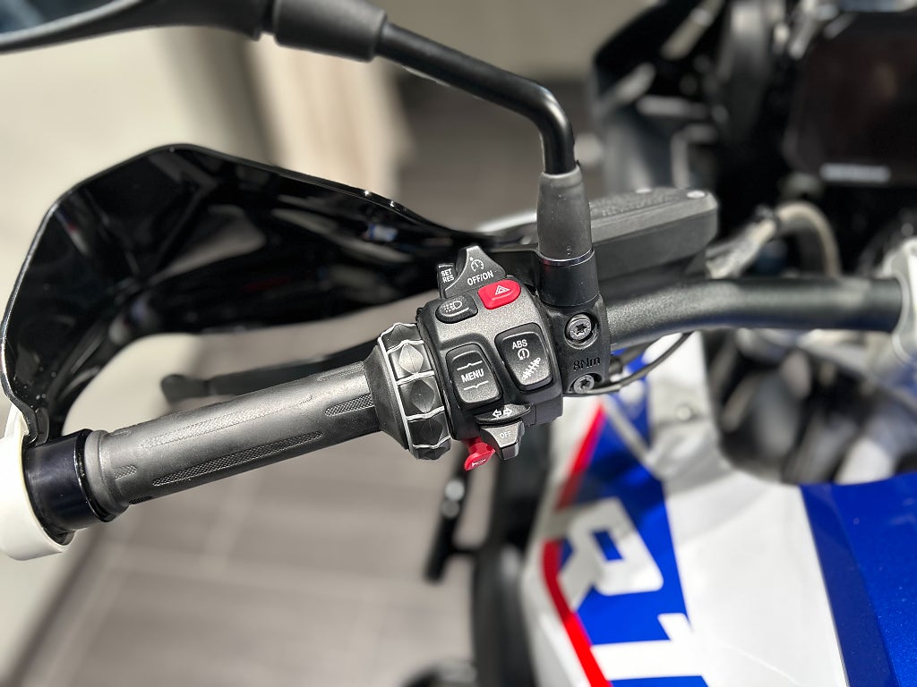 BMW R1250GS / 3,45% ränta! / HP / 3st väskor